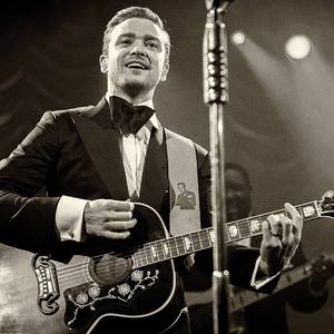 国内美女厕所流露
