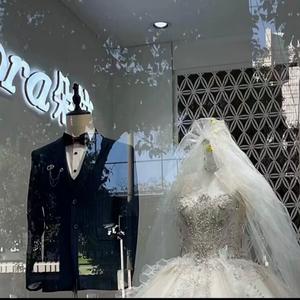 国内美女厕所流露
